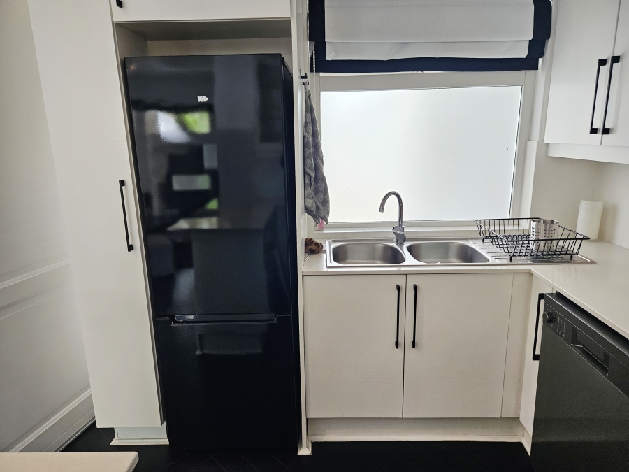 To Let 2 Bedroom Property for Rent in Aberdeen Eastern Cape